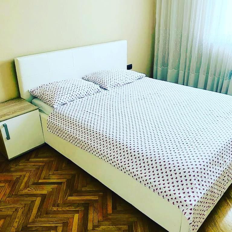 Apartment 51 Gornji Karin Rom bilde